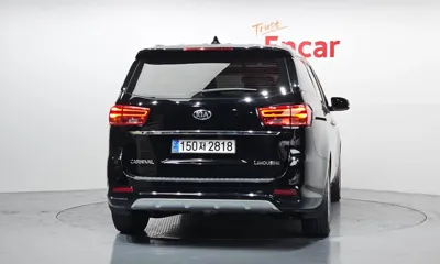 Kia Canival 2019, 119886 км, за 9877.77 USD