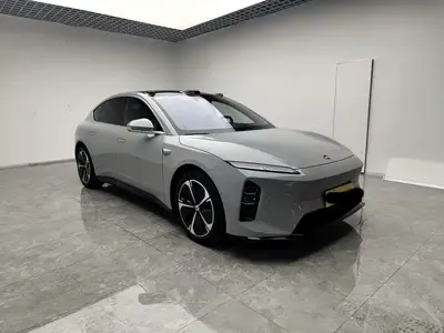 Nio ET5 2025, 9800 км, за 28692.79 USD
