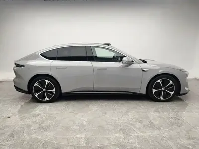 Nio ET5 2025, 9800 км, за 28692.79 USD - фото 9