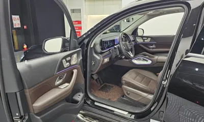 Mercedes-Benz GLE-Class 2023, 12137 км, за 56271.19 USD - фото 10