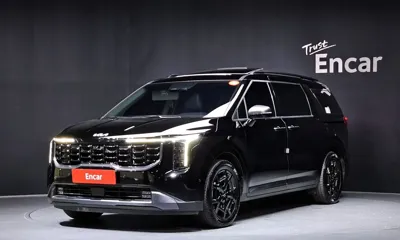 Kia Canival · 2025 год
