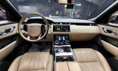 Land Rover Range Rover Velar 2018, 112958 км, за 20145.36 USD - фото 7