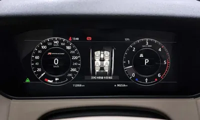 Land Rover Range Rover Velar 2018, 112958 км, за 20145.36 USD - фото 8