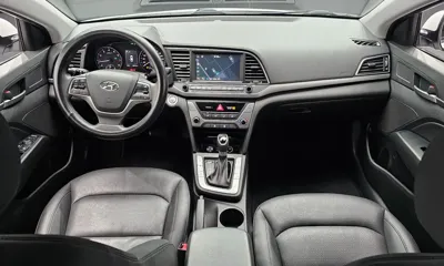 Hyundai Avante 2018, 88876 км, за 7811.47 USD - фото 7