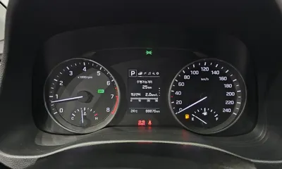 Hyundai Avante 2018, 88876 км, за 7811.47 USD - фото 8