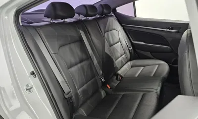 Hyundai Avante 2018, 88876 км, за 7811.47 USD - фото 12