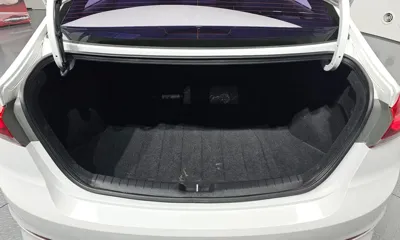 Hyundai Avante 2018, 88876 км, за 7811.47 USD - фото 30