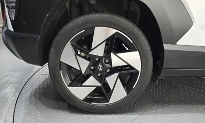 Hyundai Kona 2023, 69339 км, за 16251.7 USD - фото 5