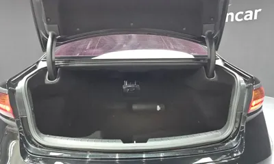 Kia K7 2018, 108793 км, за 7601.8 USD - фото 20