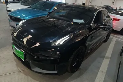 Lynk & Co 03 · 2022 год