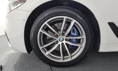BMW 5-Series 2017, 87633 км, за 16836.76 USD