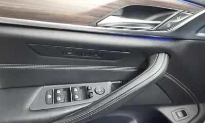 BMW 5-Series 2017, 87633 км, за 16836.76 USD - фото 35