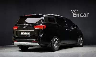 Kia Canival 2018, 254450 км, за 4955.4 USD