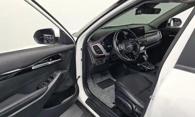 Kia Seltos 2023, 65323 км, за 12450.32 USD - фото 10