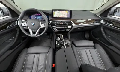 BMW 5-Series 2023, 49723 км, за 21935.91 USD - фото 7