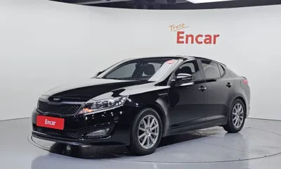 Kia K5 · 2011 год