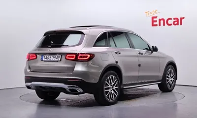 Mercedes-Benz GLC-Class 2022, 69619 км, за 24937.64 USD