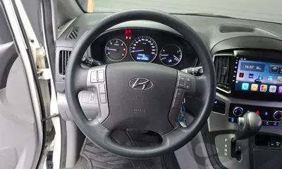 Hyundai Starex 2017, 121838 км, за 7155.05 USD - фото 13