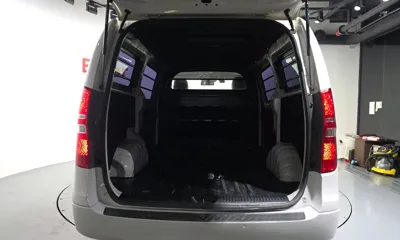 Hyundai Starex 2017, 121838 км, за 7155.05 USD - фото 20