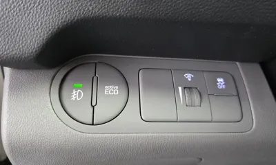 Hyundai Starex 2017, 121838 км, за 7155.05 USD - фото 29