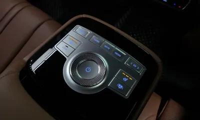 Genesis G80 2022, 58816 км, за 25696.09 USD - фото 31