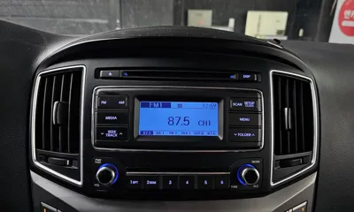 Hyundai Starex 2019, 144604 км, за 7169.17 USD - фото 16