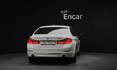 BMW 5-Series 2018, 133822 км, за 11709.61 USD