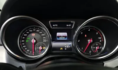Mercedes-Benz GLE-Class 2018, 136761 км, за 16576.73 USD - фото 8