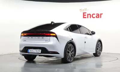 Toyota Prius 2026, 4746 км, за 26913.48 USD