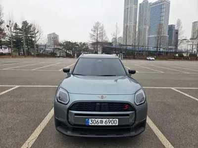 MINI Countryman 2026, 1700 км, за 24025.21 USD