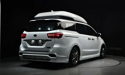 Kia Canival 2020, 50014 км, за 15659.07 USD