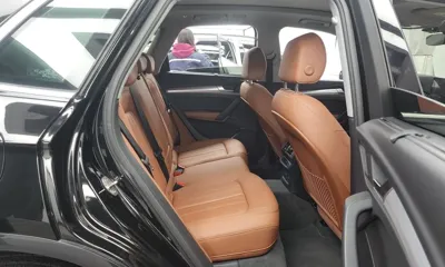 Audi Q5 2021, 46683 км, за 26158.92 USD - фото 12
