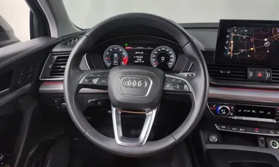 Audi Q5 2021, 46683 км, за 26158.92 USD - фото 13