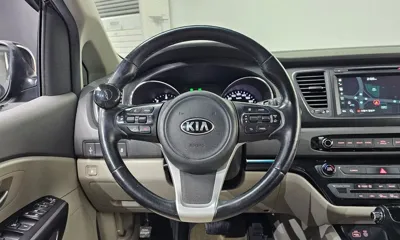 Kia Canival 2016, 90246 км, за 7166.13 USD - фото 13