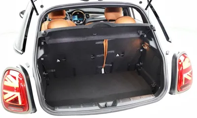 MINI Cooper 2023, 39897 км, за 16836.76 USD - фото 7