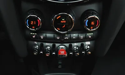 MINI Cooper 2023, 39897 км, за 16836.76 USD - фото 18