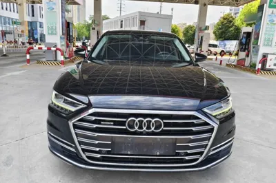 Audi A8 2019, 138500 км, за 49842 USD