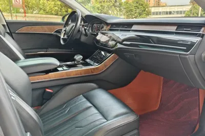 Audi A8 2019, 138500 км, за 49842 USD - фото 13