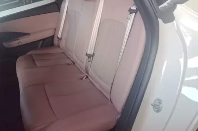Nissan N7 2025, 6600 км, за 18030 USD - фото 21