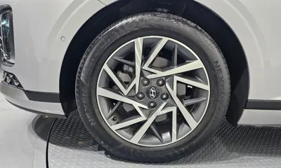 Hyundai Grandeur 2023, 22040 км, за 19764.69 USD