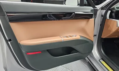 Hyundai Grandeur 2023, 22040 км, за 19764.69 USD - фото 24