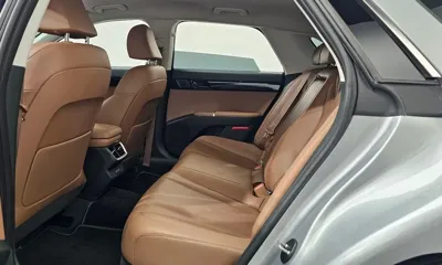 Hyundai Grandeur 2023, 22040 км, за 19764.69 USD - фото 26
