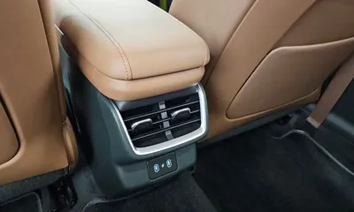 Hyundai Grandeur 2023, 22040 км, за 19764.69 USD - фото 30