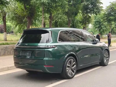 Li Auto Li L9 2023, 80000 км, за 33548.5 USD