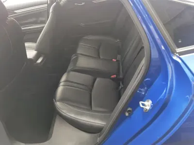 Honda Civic 2020, 35200 км, за 9093.41 USD - фото 11