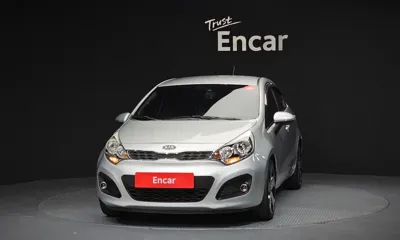 Kia Pride 2012, 83383 км, за 2966.63 USD