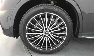 Mercedes-Benz GLC-Class 2025, 6932 км, за 61020.09 USD