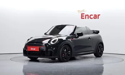 MINI Cooper Convertible · 2024 год