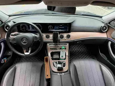 Mercedes-Benz E-Class 2018, 90000 км, за 24347.26 USD