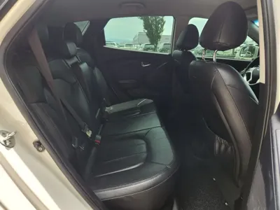 Hyundai Tucson 2013, 217000 км, за 2602.14 USD - фото 13